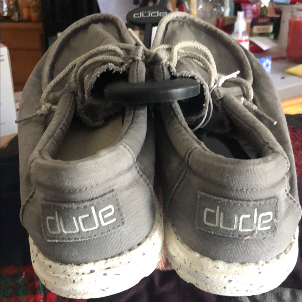 Hey Dude ! Wally Washed slip on shoes!